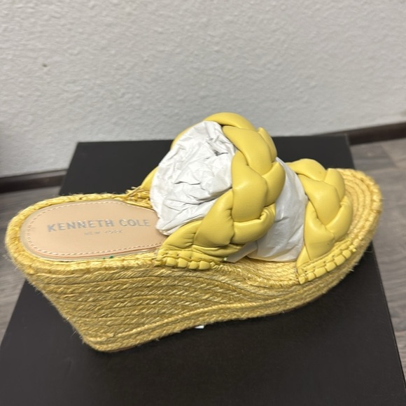 Kenneth Cole Yellow Amarilla Jaune Woven Espadrille Sandals - Picture 6 of 6